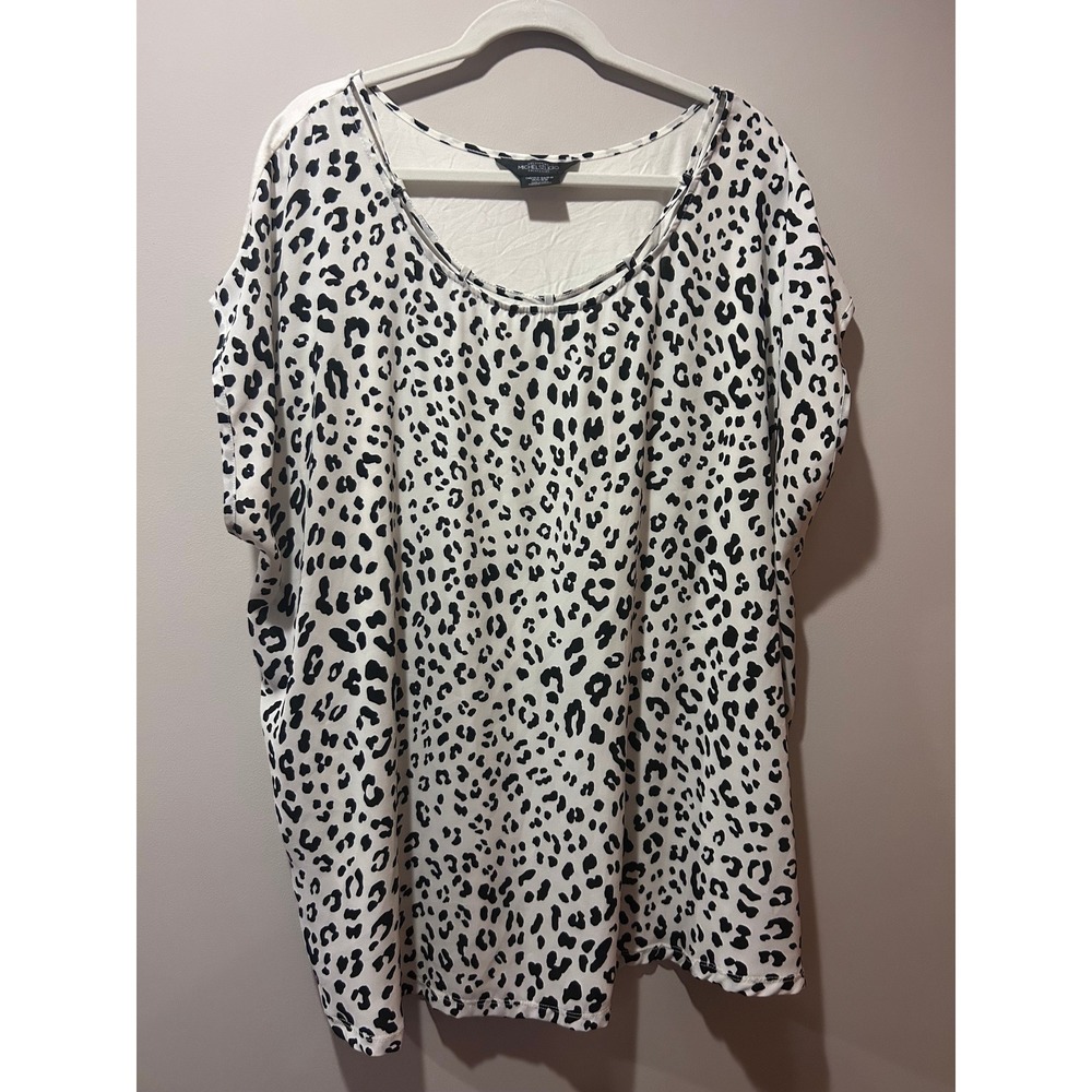 Women's Plus Size 3x Black & White Cheetah Print Short Cap Sleeve Top Festival